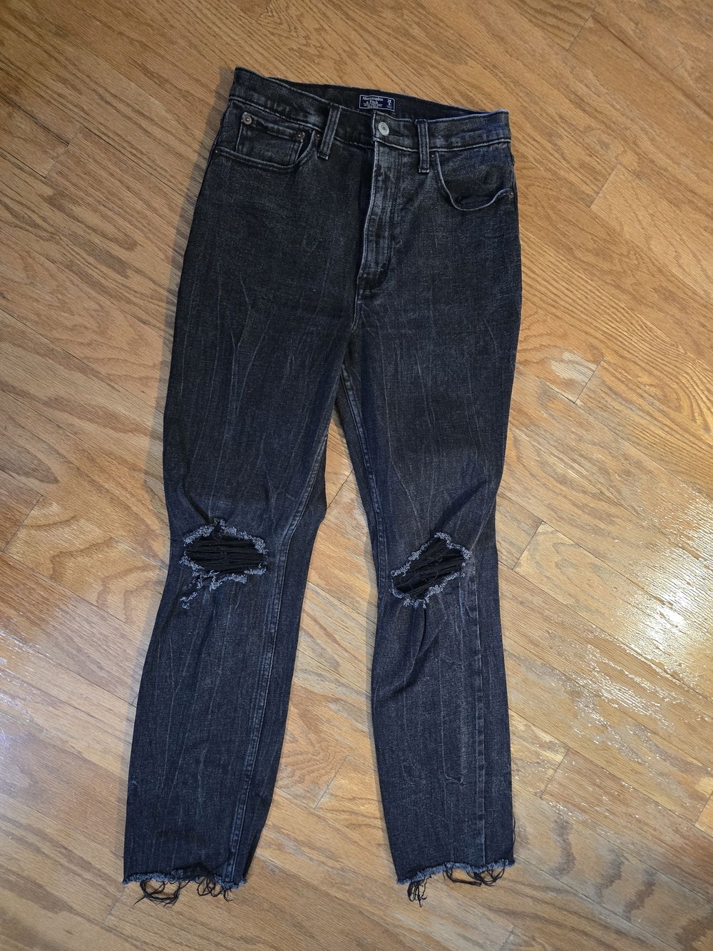 Abercrombie & Fitch Black Ultra High Rise Mom Jeans